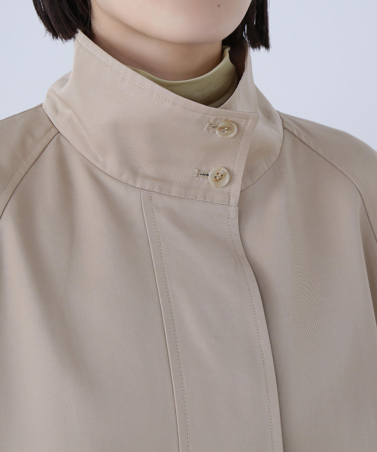 スタンドネックテントラインブルゾン