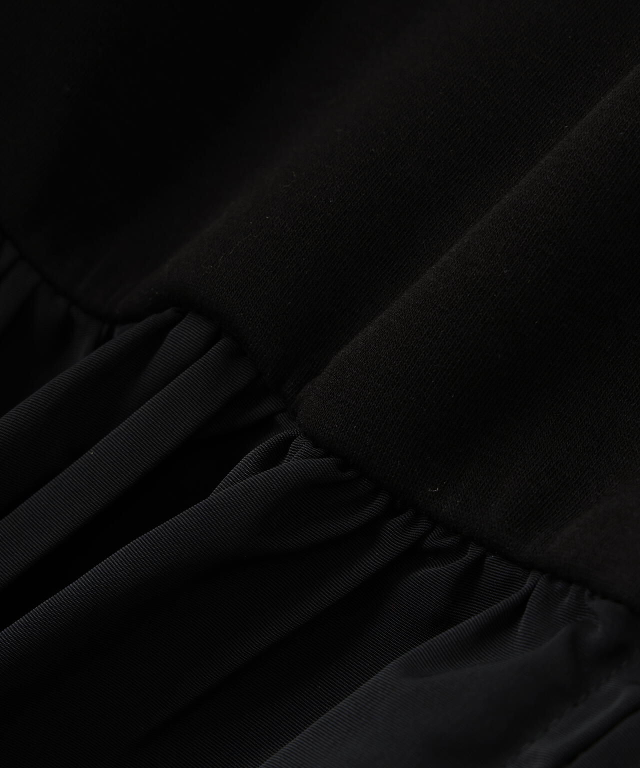 ダンボールドッキングペプラムブルゾン