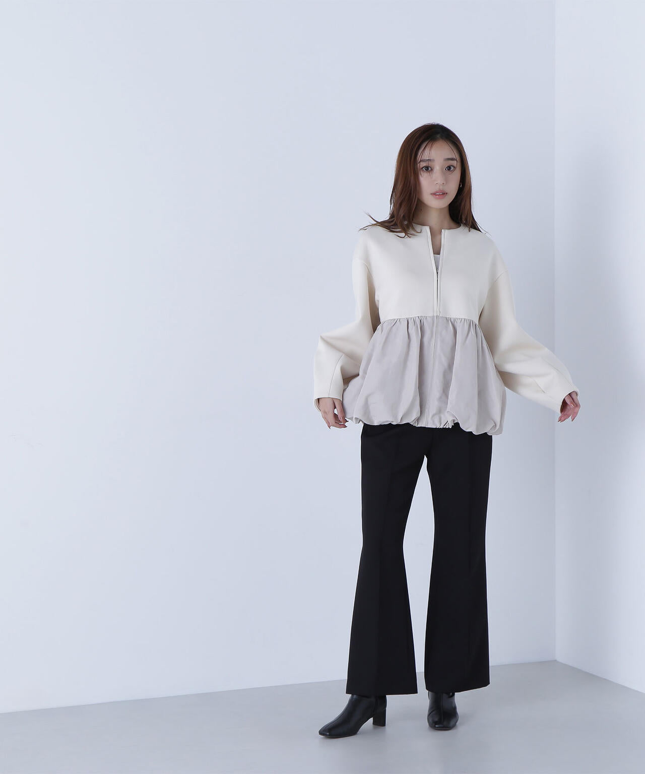 ダンボールドッキングペプラムブルゾン | NATURAL BEAUTY BASIC