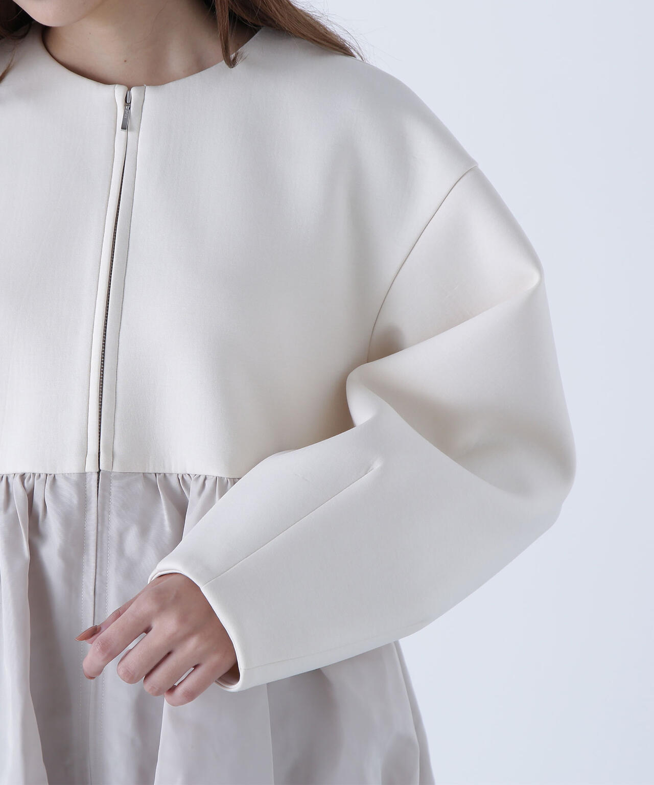 ダンボールドッキングペプラムブルゾン