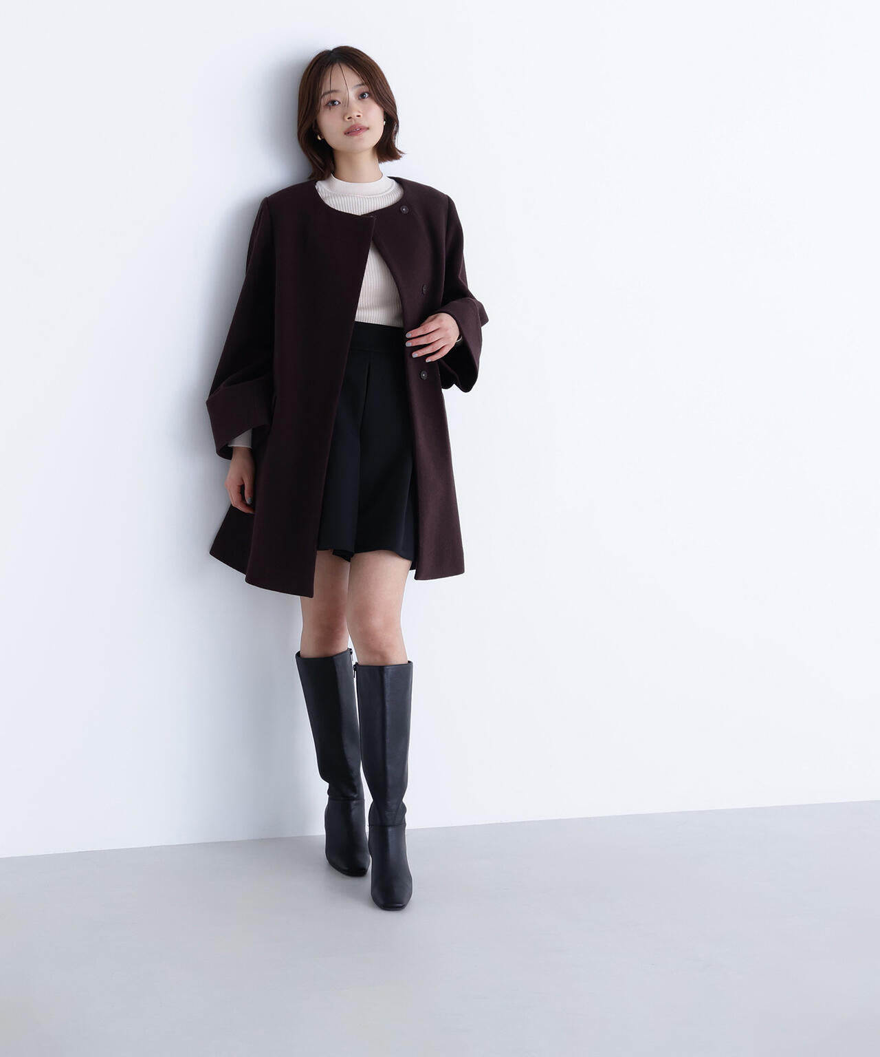 ノーカラーミドルコート