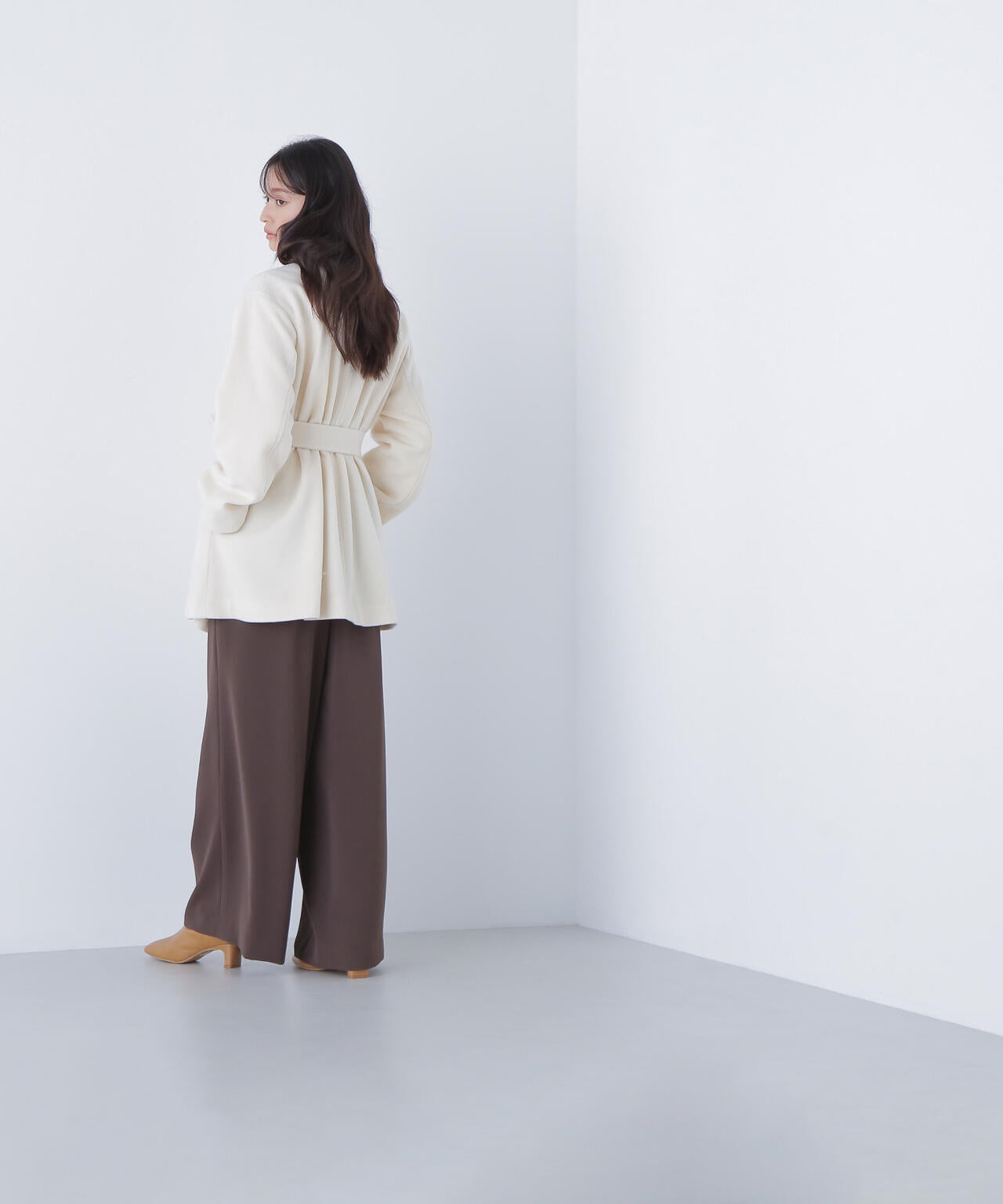 ベルテッドミディコート