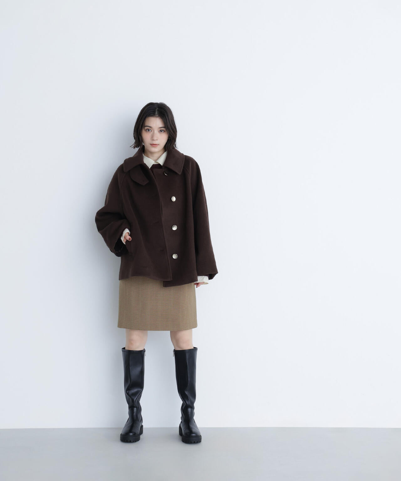 美品　ナエ　na.e　レディース　フーディーハーフコート　F　ブラック 美品 ナエ na.e レディース フーディーハーフコート F ブラック 美品