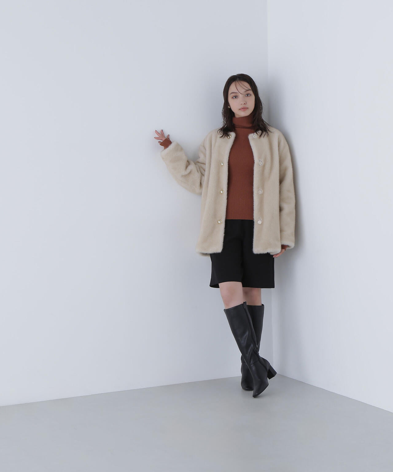 フェイクファーノーカラーハーフコート | NATURAL BEAUTY BASIC