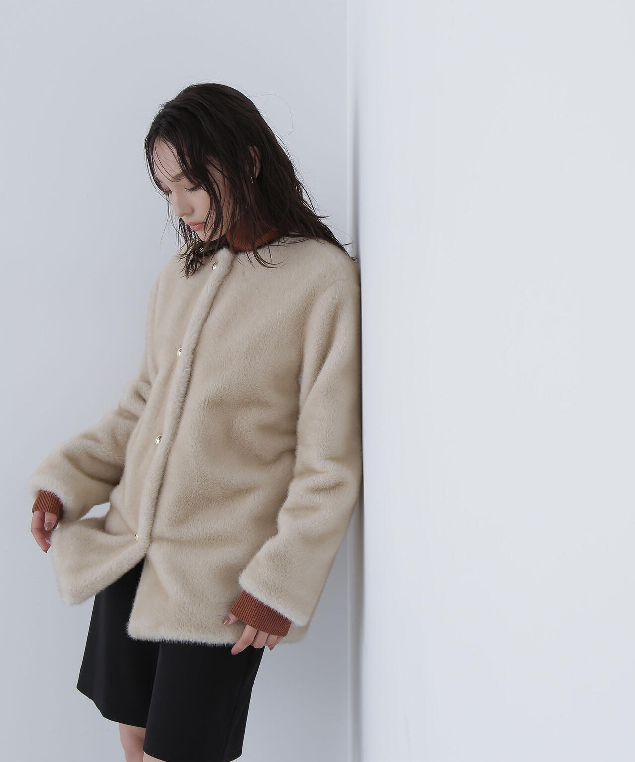 フェイクファーノーカラーハーフコート | NATURAL BEAUTY BASIC