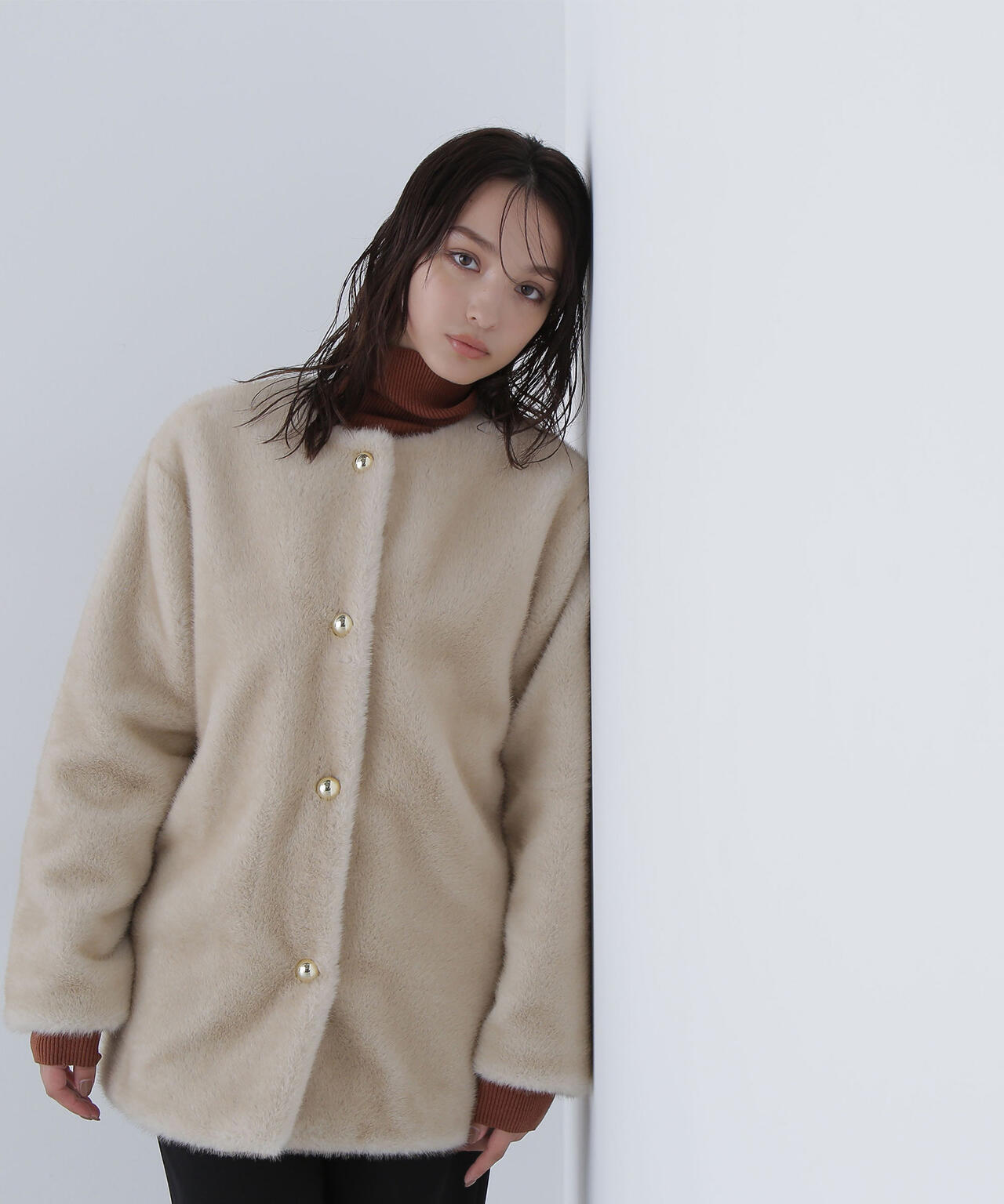 フェイクファーノーカラーハーフコート | NATURAL BEAUTY BASIC