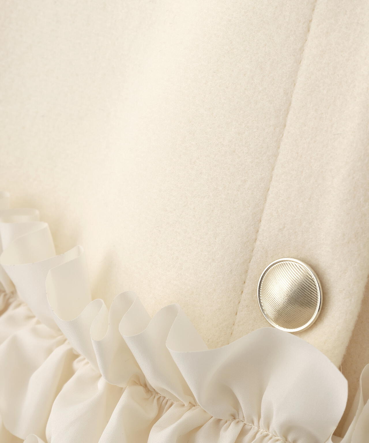 美品　NEMIKA ジレ　フリル付き ブラック ネミカ フリルロングベスト ジレ ブラック黒 日本製 - メルカリ