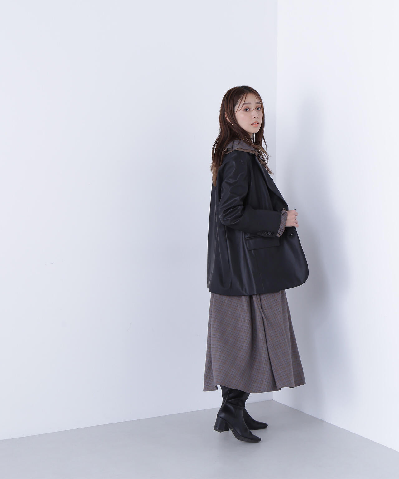 フェイクレザーシングルテーラードジャケット | NATURAL BEAUTY BASIC