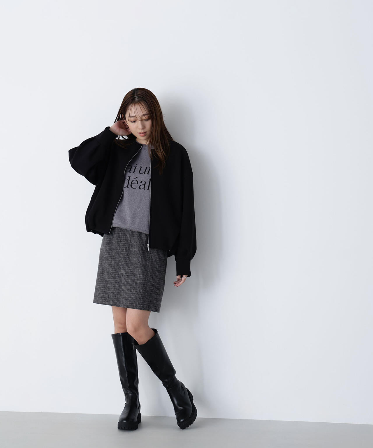 ノーカラーダンボールブルゾン