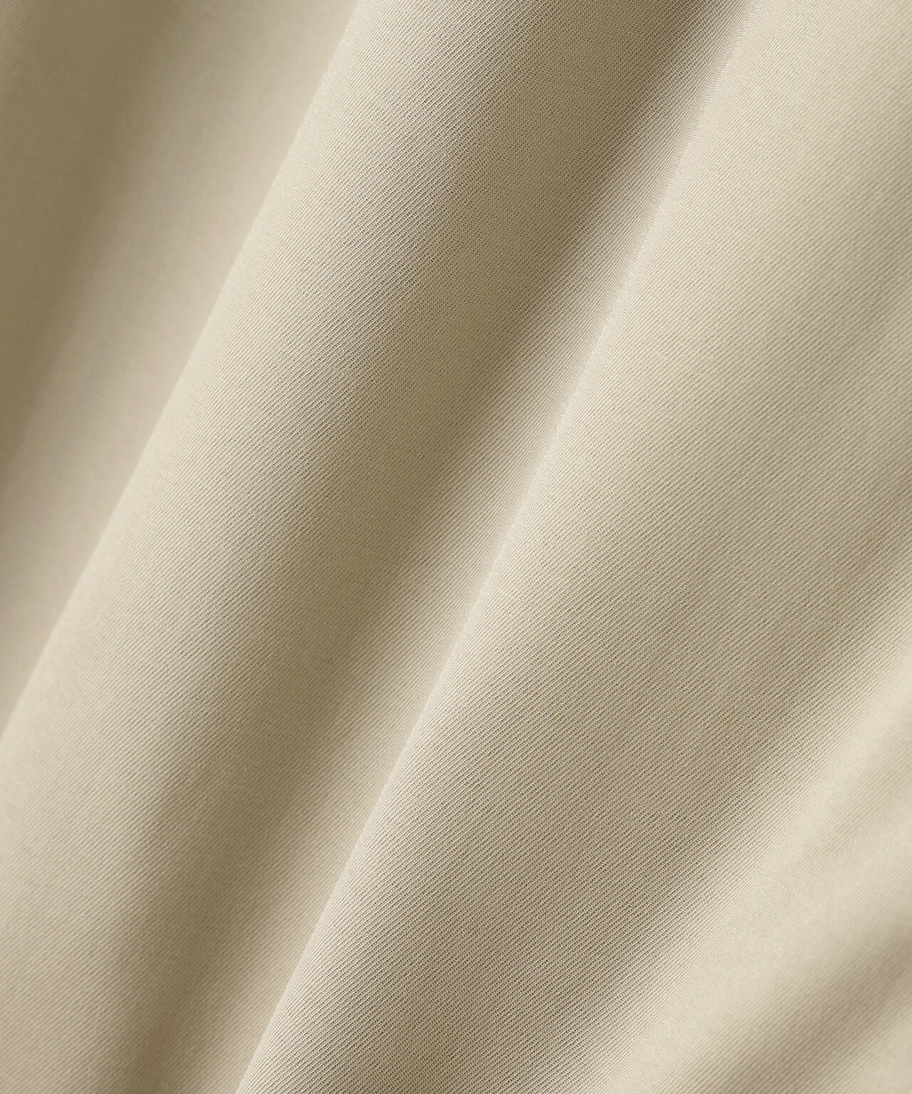 フーディードロストブルゾン