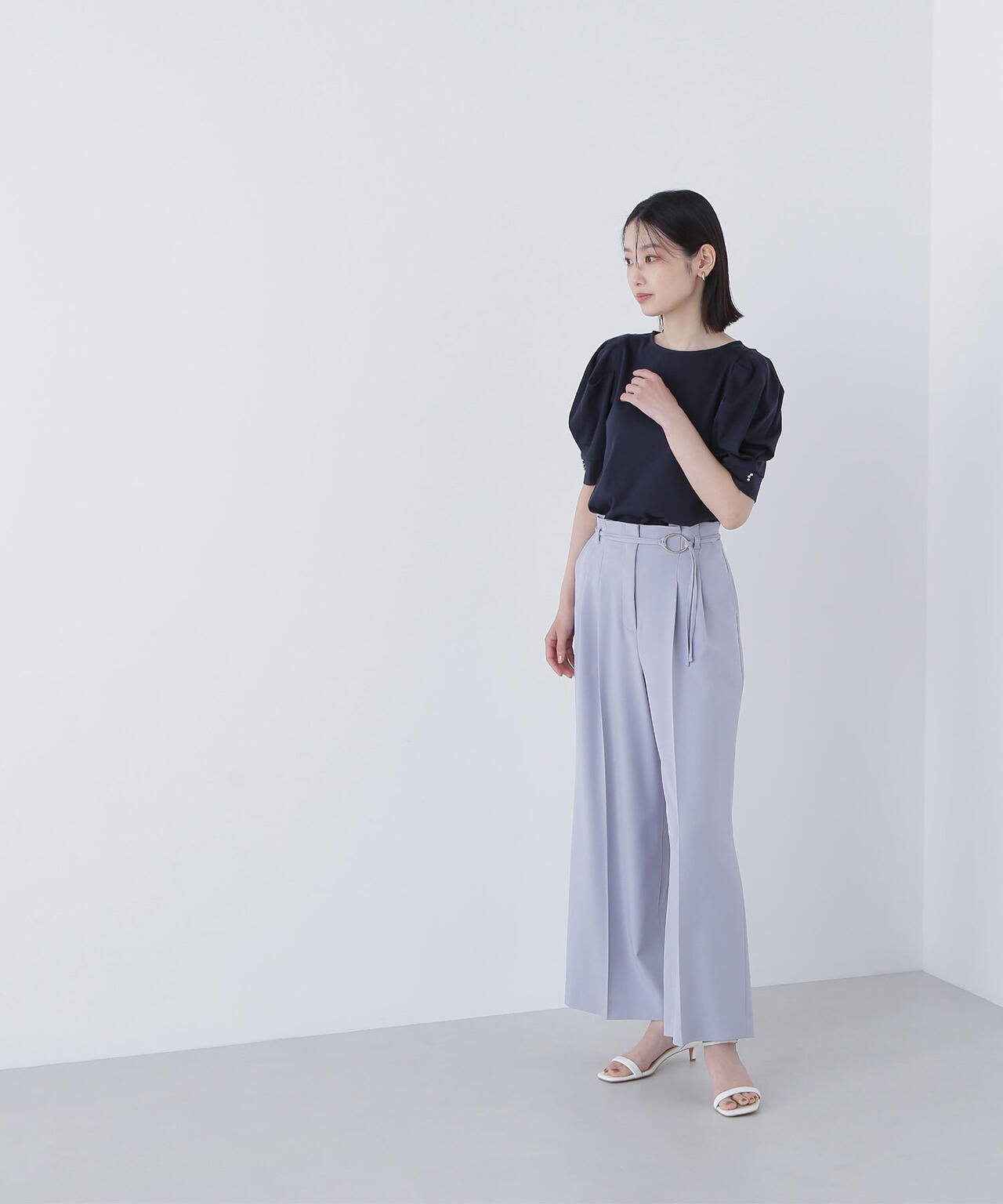 パフスリーブカットソー