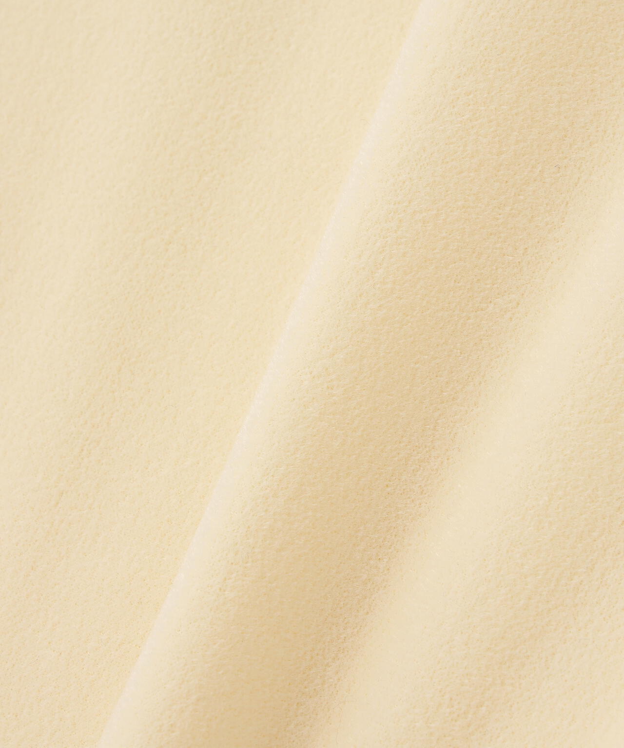 ベロアロゴ刺繍トップス