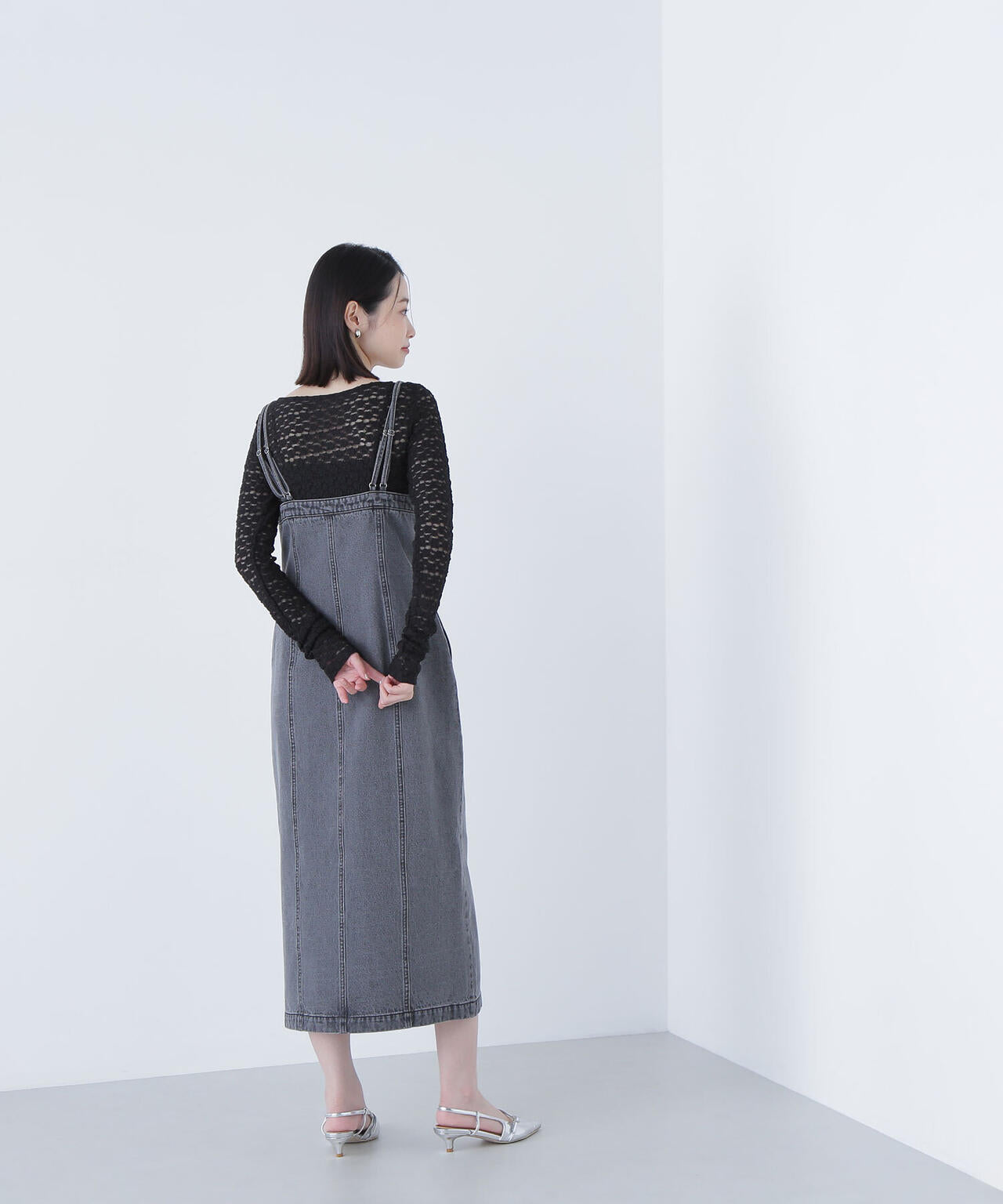 ストレッチレーストップス