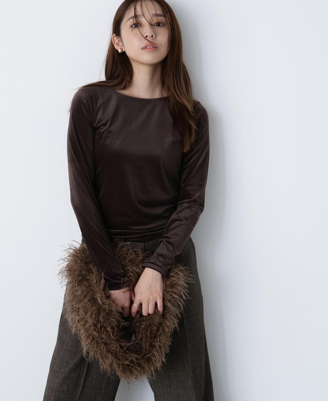 ベロアボートネックカットソー