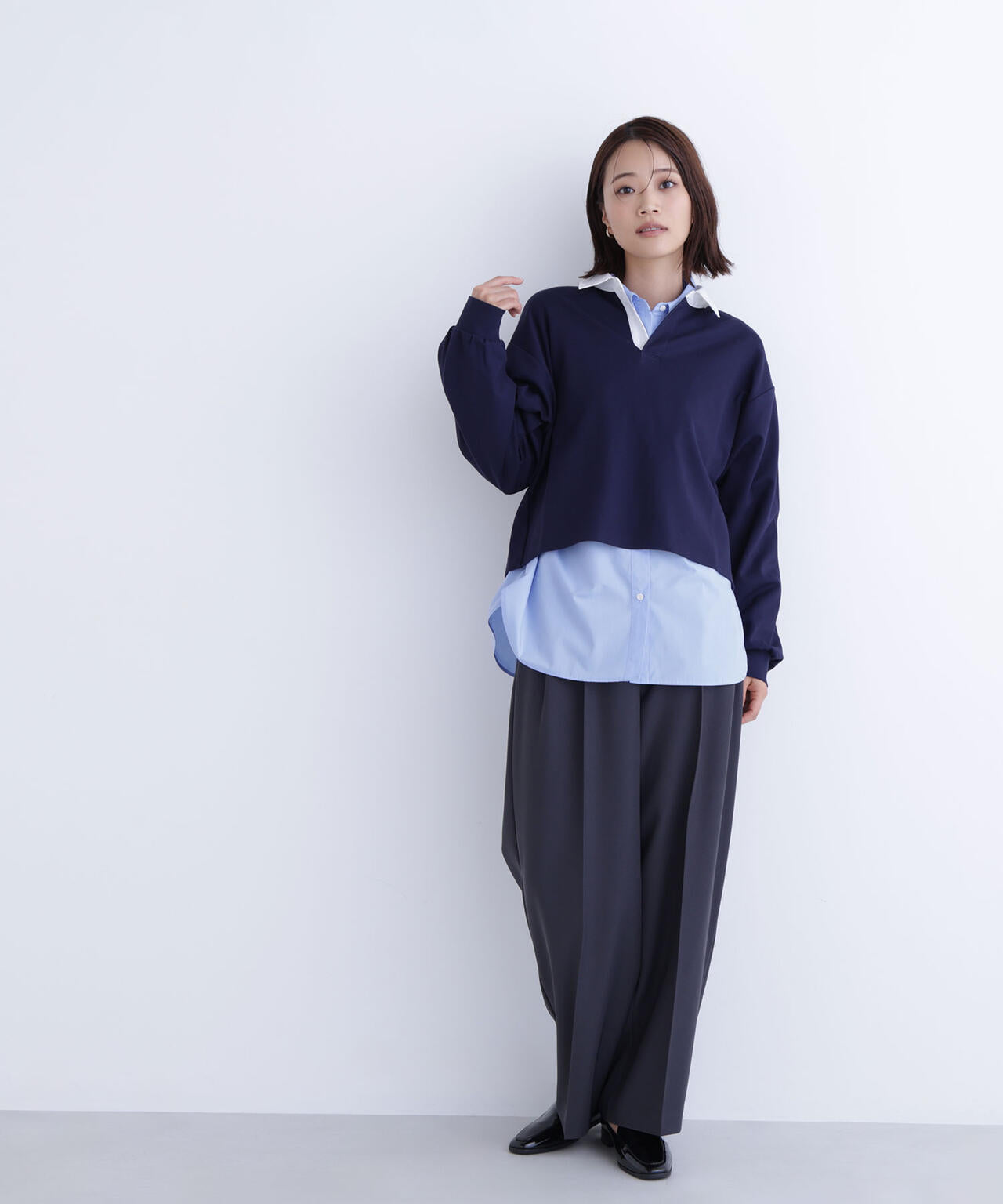 クロップドポロカラートップス