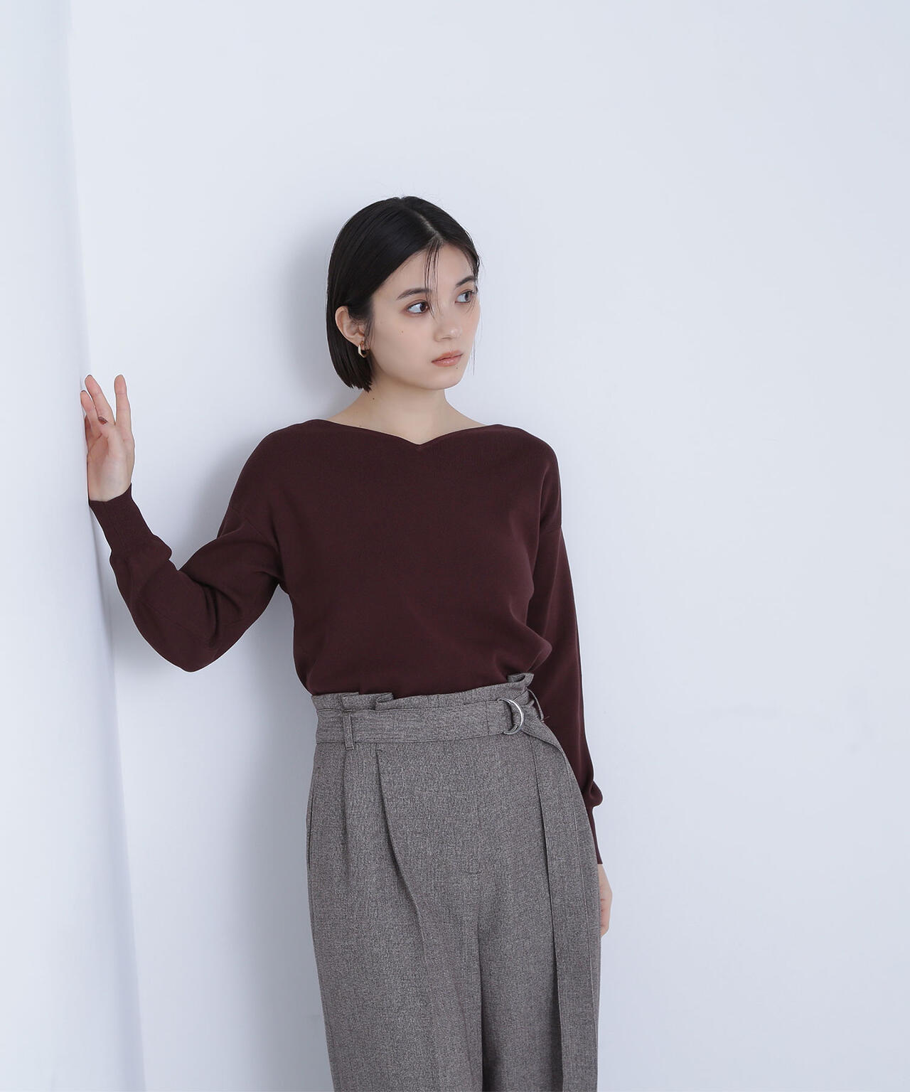 総針ベーシックシリーズ ニュアンスVネックニット | NATURAL