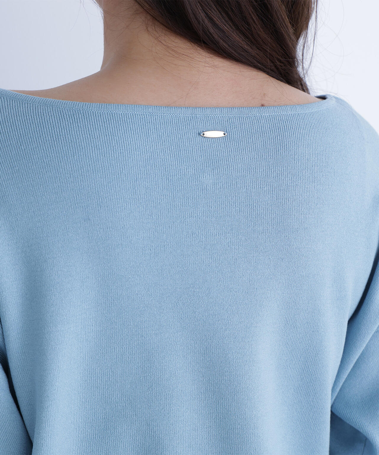 総針ベーシックシリーズ ニュアンスVネックニット