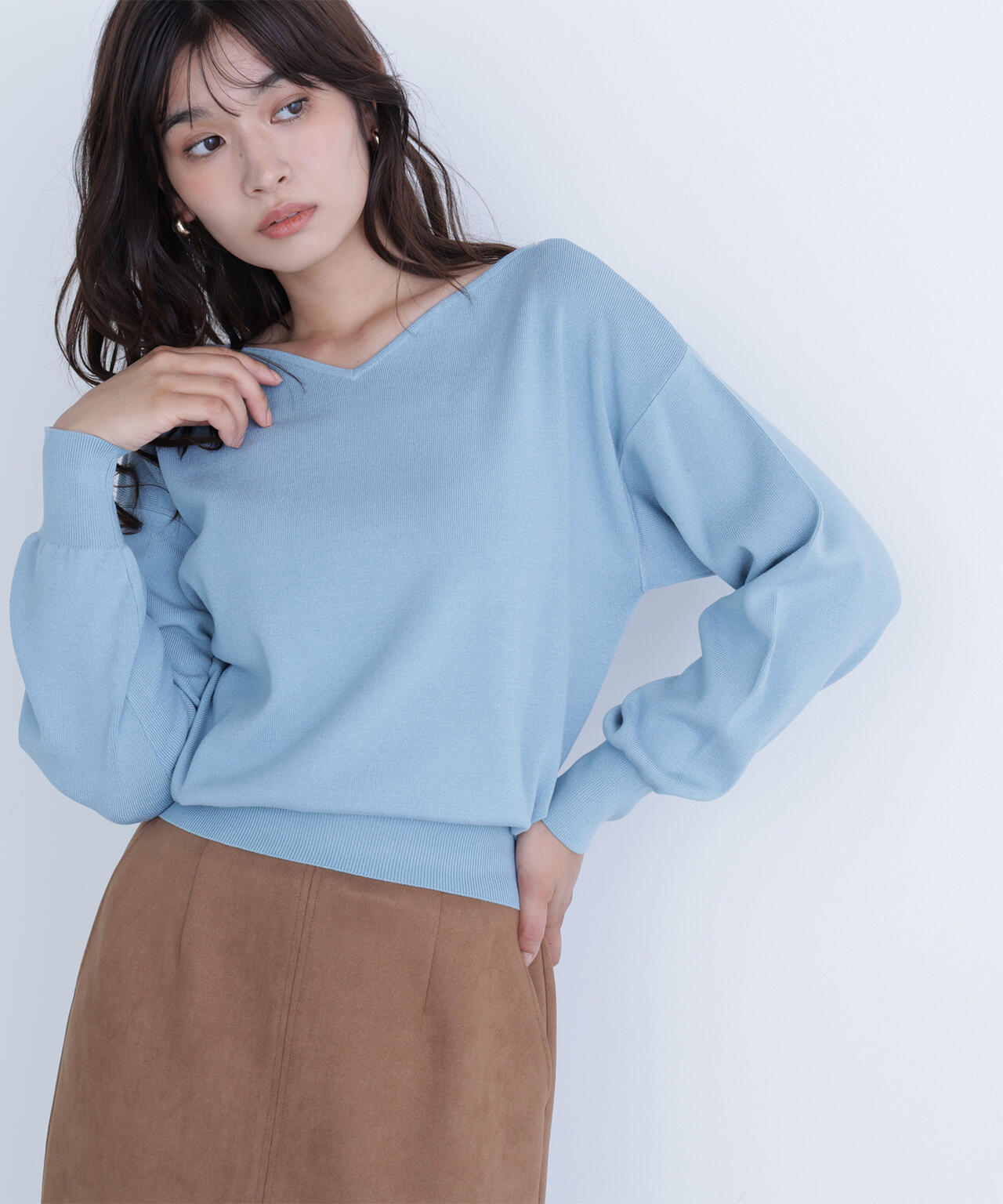 総針ベーシックシリーズ ニュアンスVネックニット | NATURAL BEAUTY