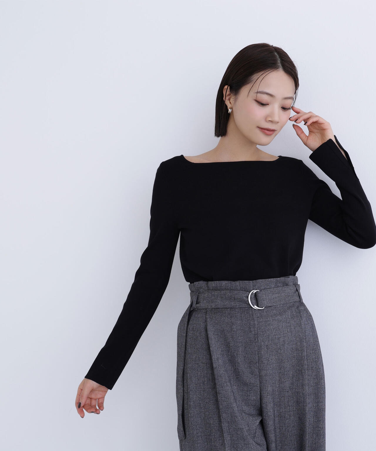 総針ベーシックシリーズ スクエアネックニット