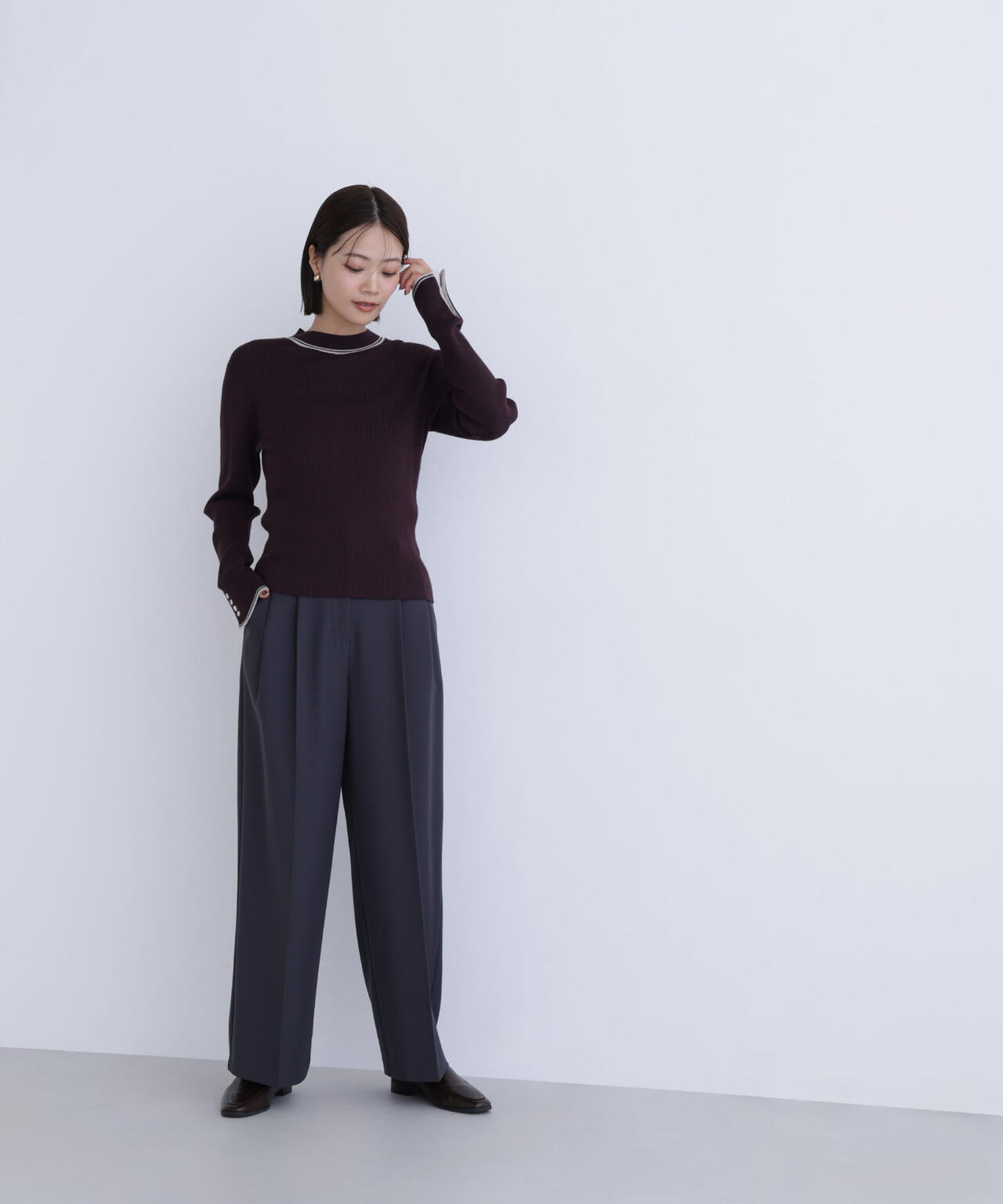 バイカラーラインリブニット