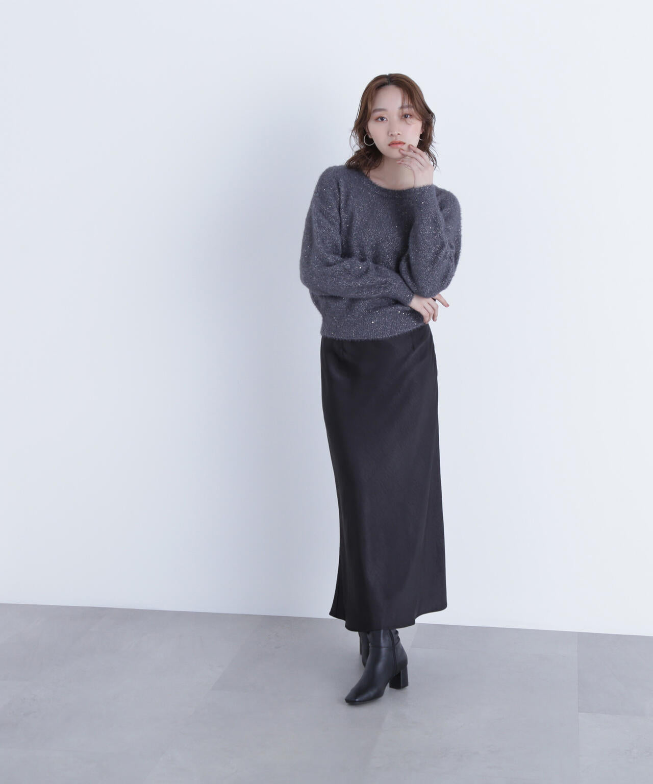 スパンコールフェザーニット