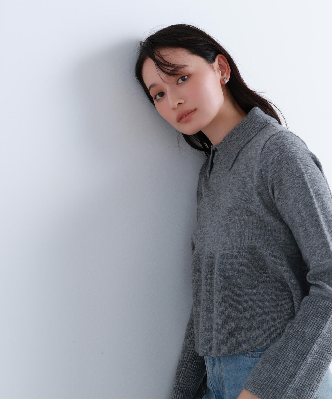 【Oggi掲載】襟付きペプラムニット