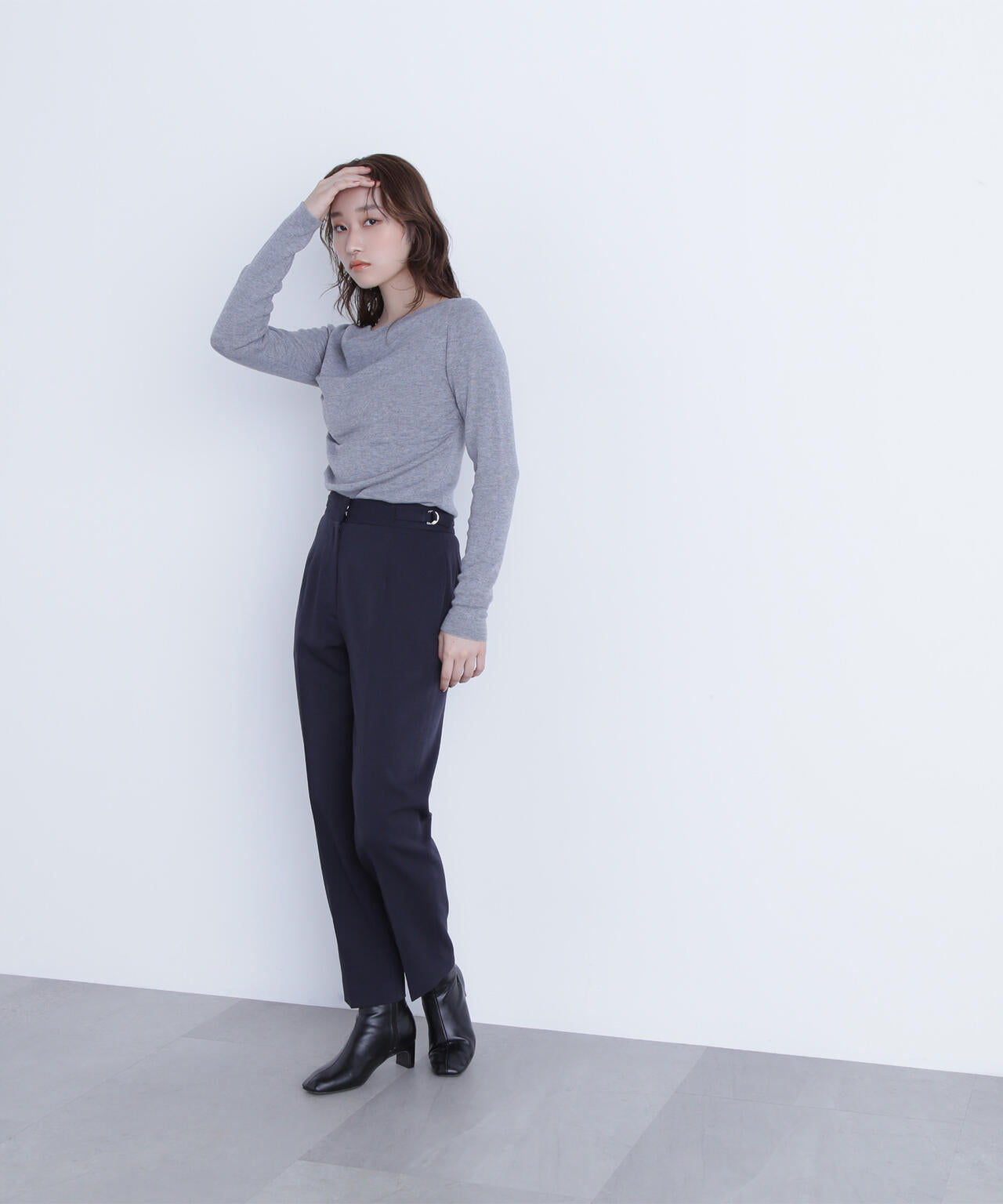 ドレープコンパクトニット