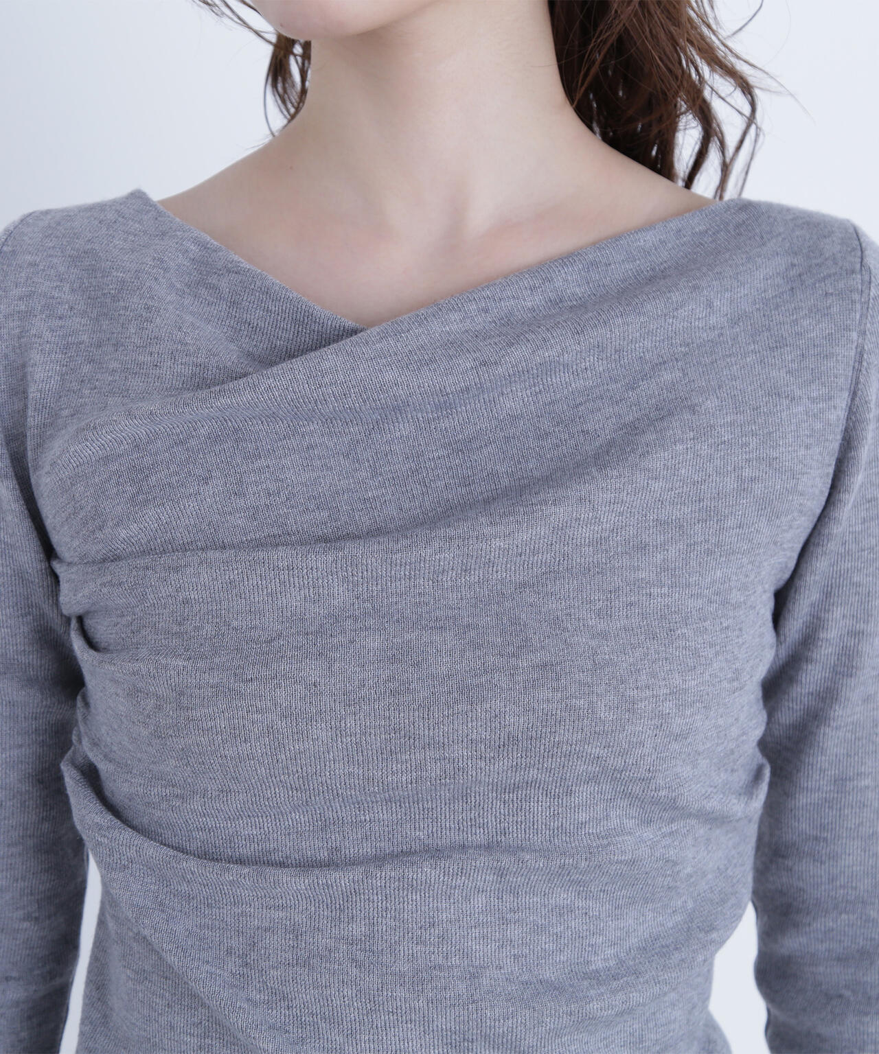 ドレープコンパクトニット