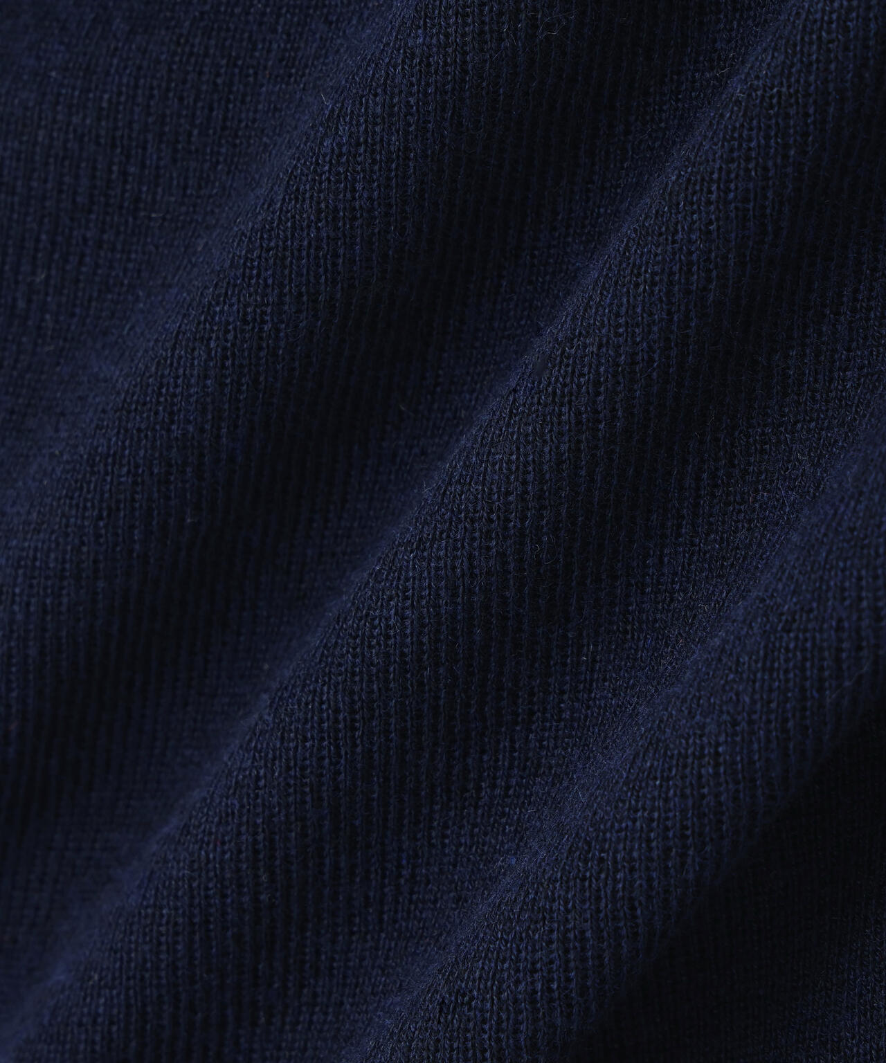 ドレープコンパクトニット