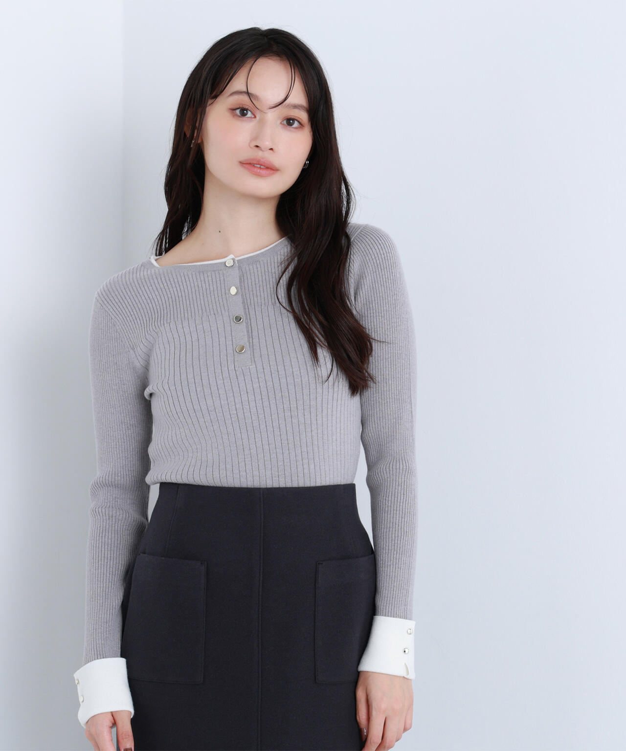 フロントボタンバイカラーニット | NATURAL BEAUTY BASIC（ナチュラル