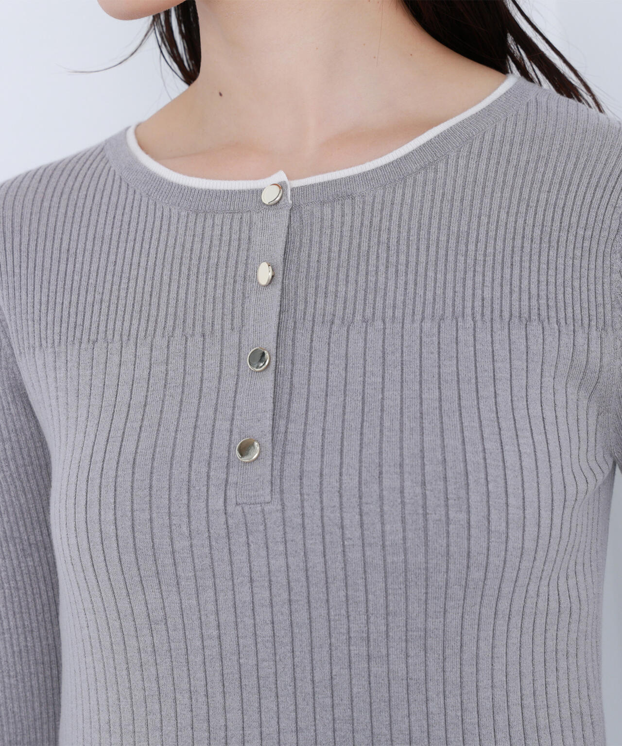 フロントボタンバイカラーニット