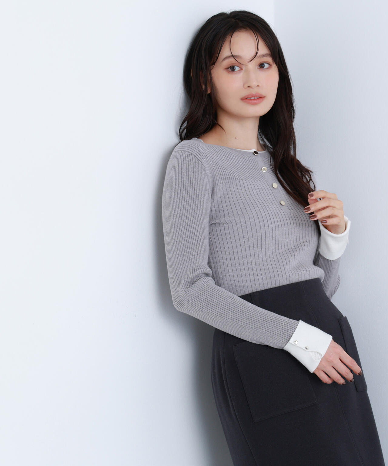 フロントボタンバイカラーニット | NATURAL BEAUTY BASIC（ナチュラル