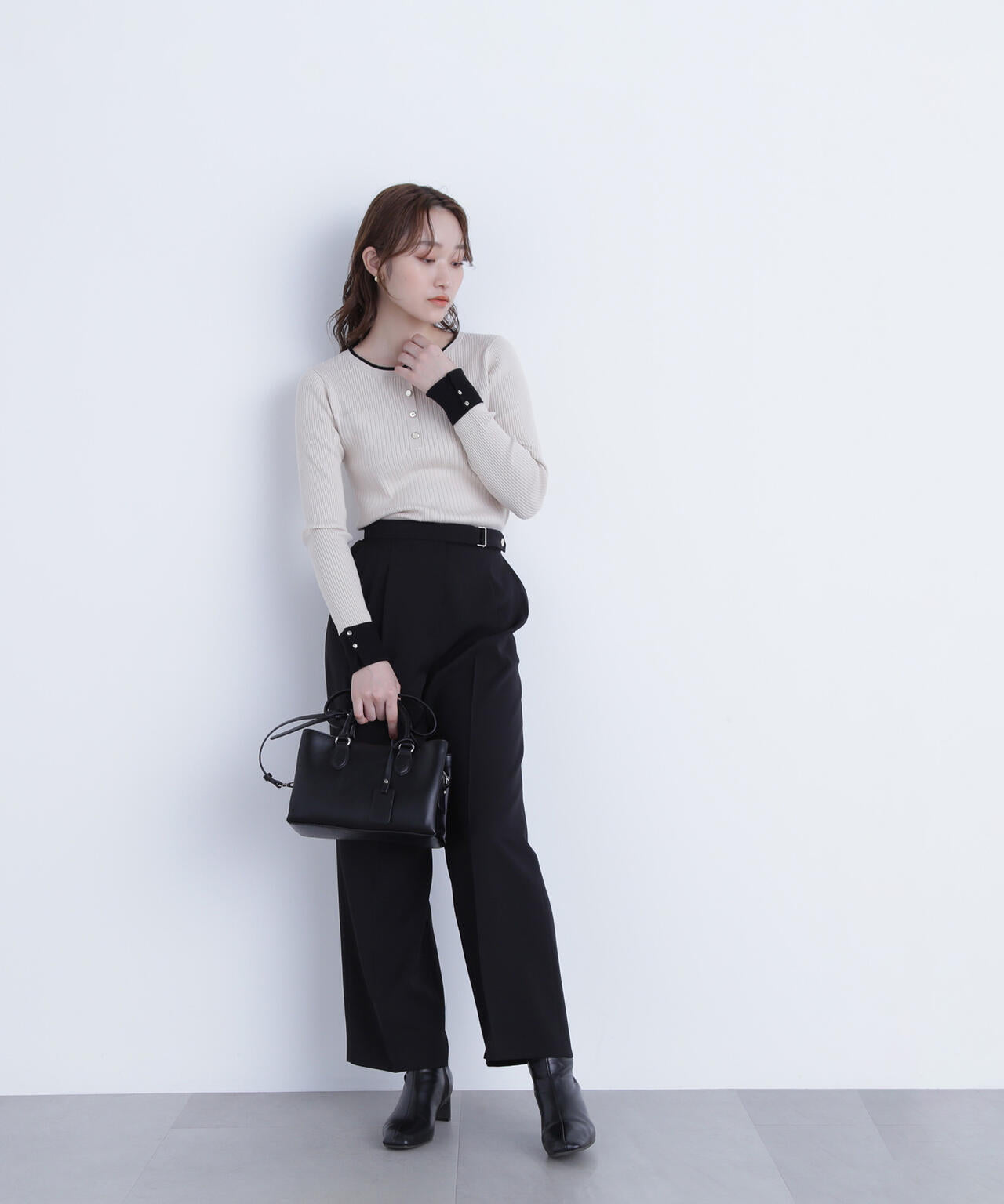 フロントボタンバイカラーニット | NATURAL BEAUTY BASIC（ナチュラル