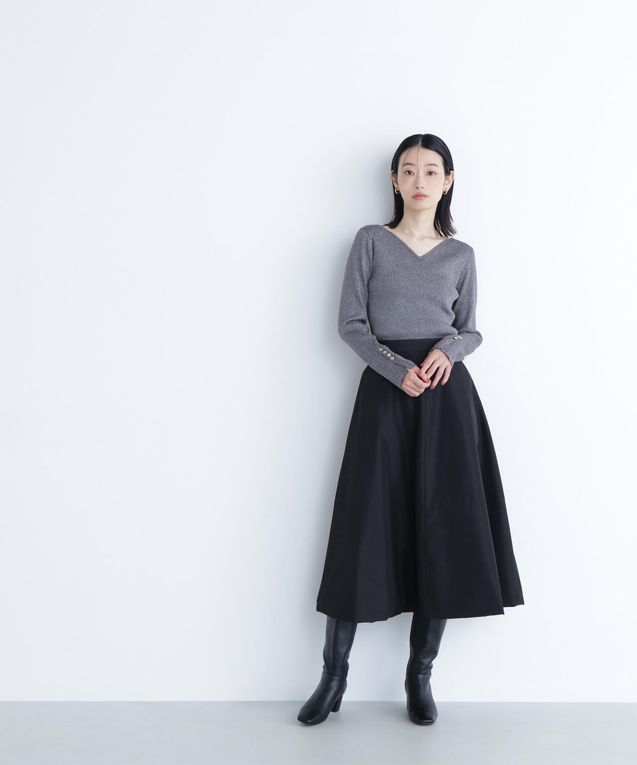 ニュアンスネックラメリブニット