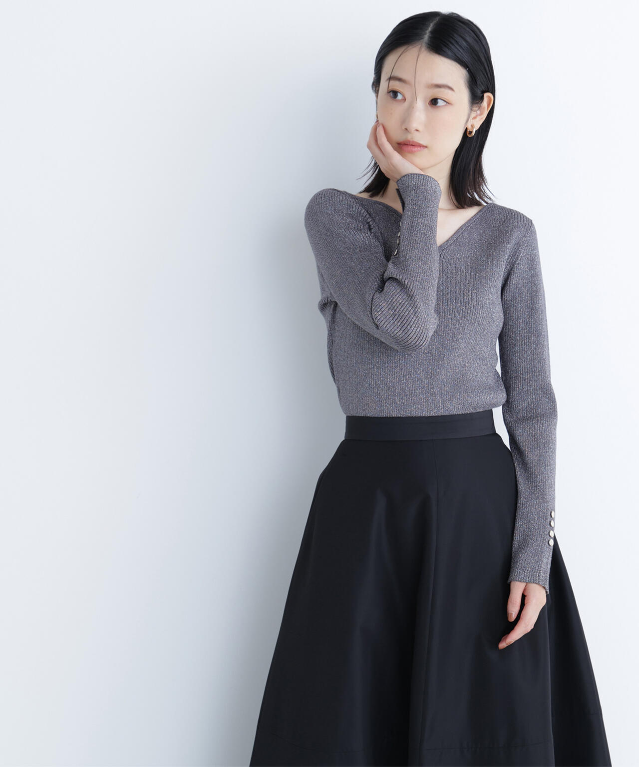 ニュアンスネックラメリブニット