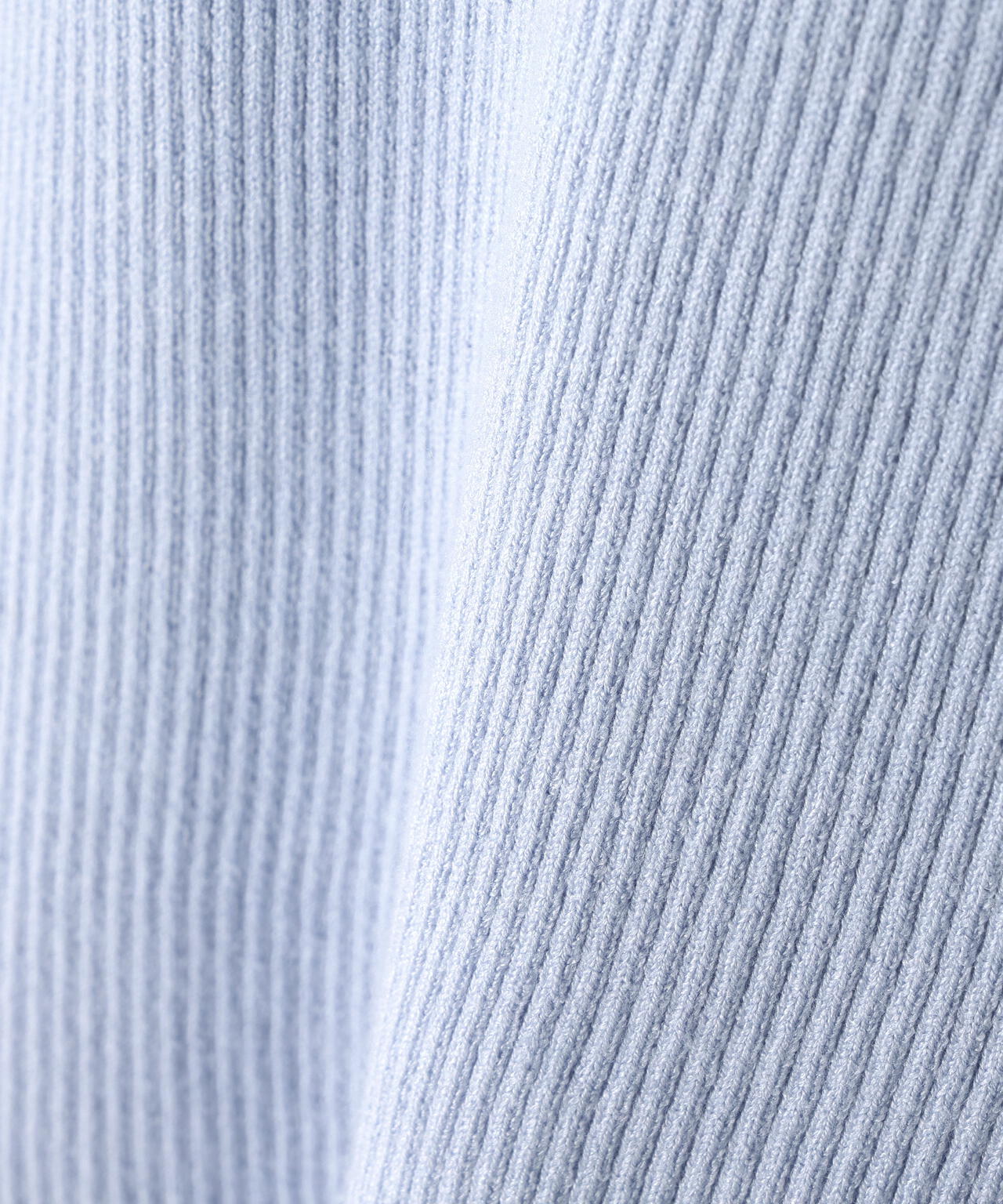 【Oggi掲載】ベーシックタートルネックニット