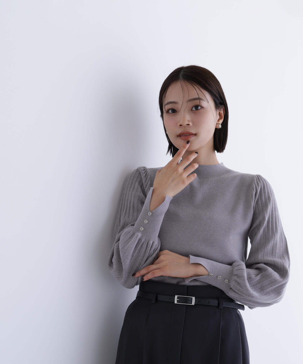 プリーツスリーブニット