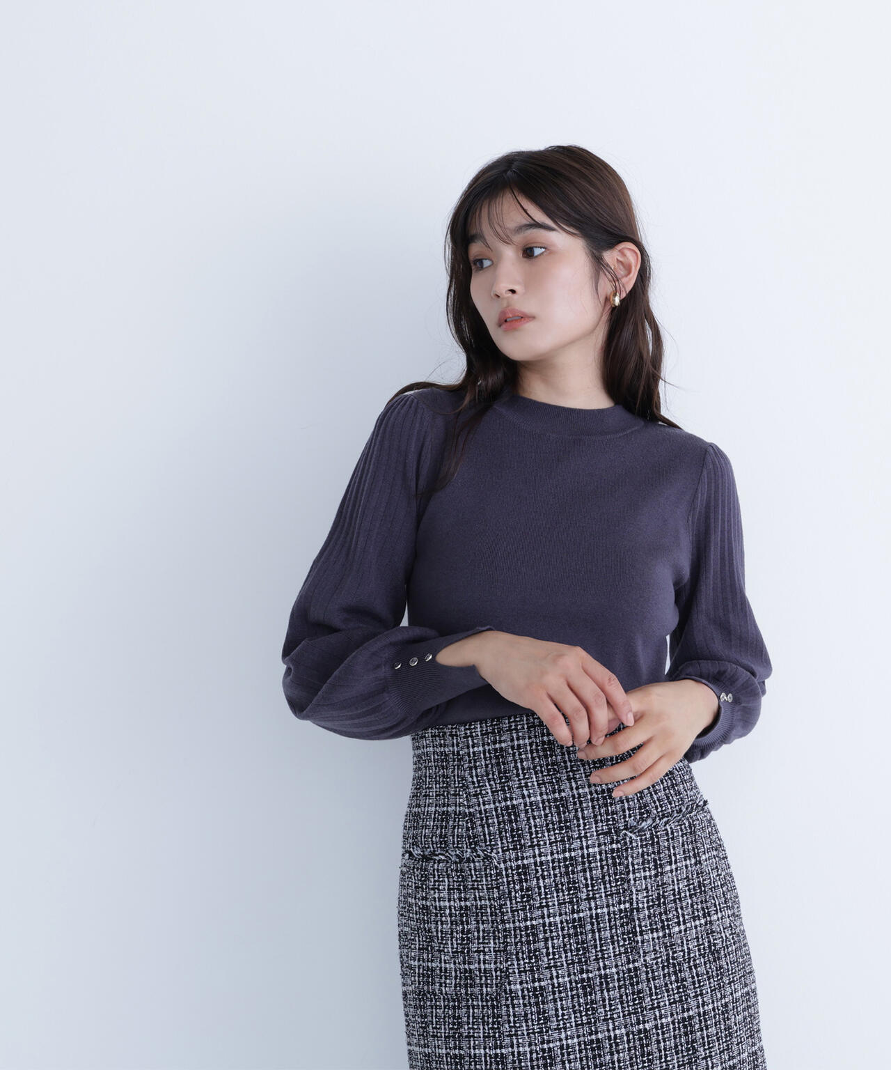 プリーツスリーブニット