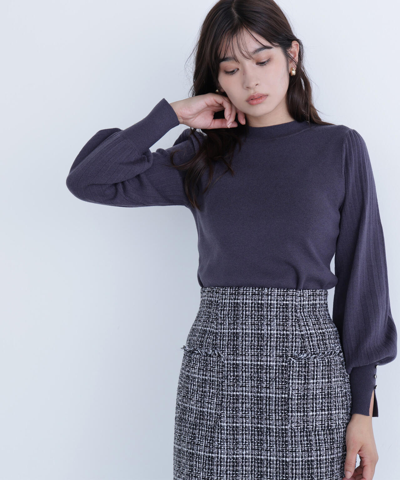 プリーツスリーブニット