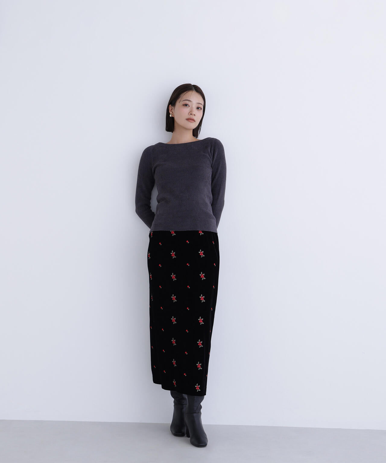 ボートネックモールリブニット