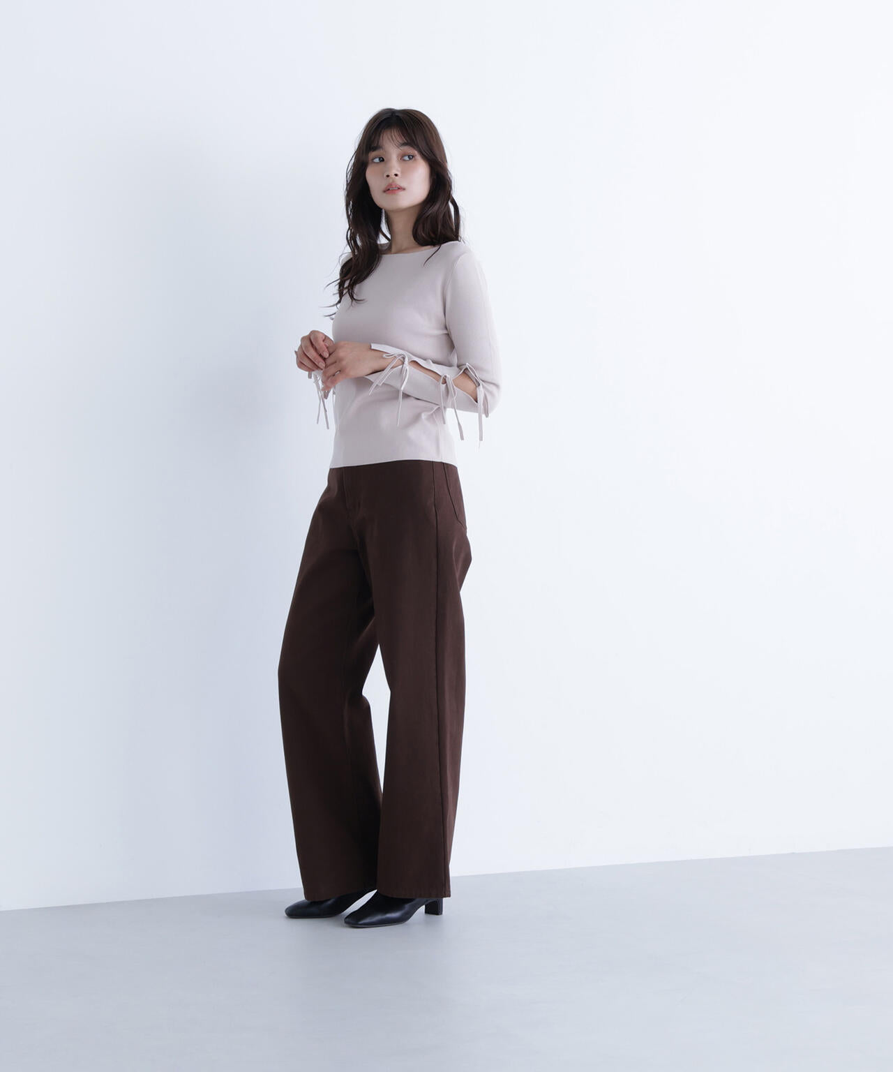 スリットリボンスリーブニット