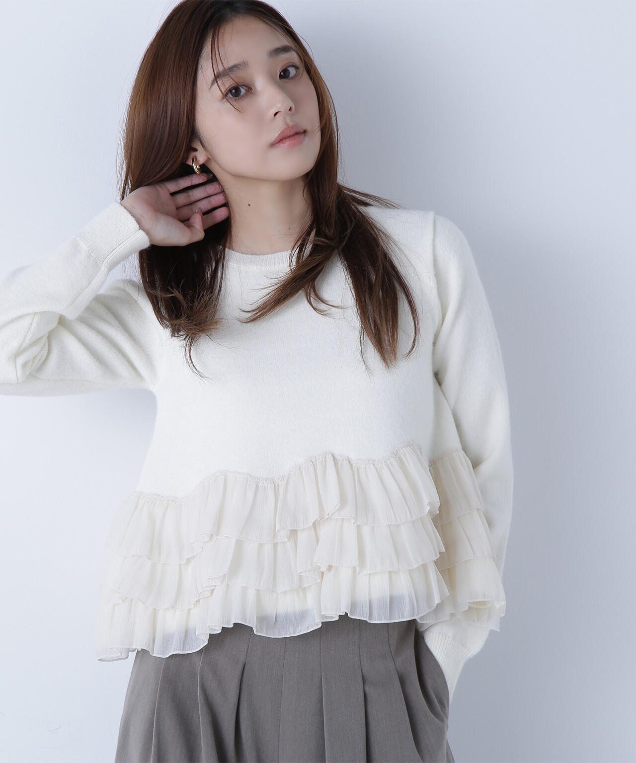 ヘムフリルドッキングニット