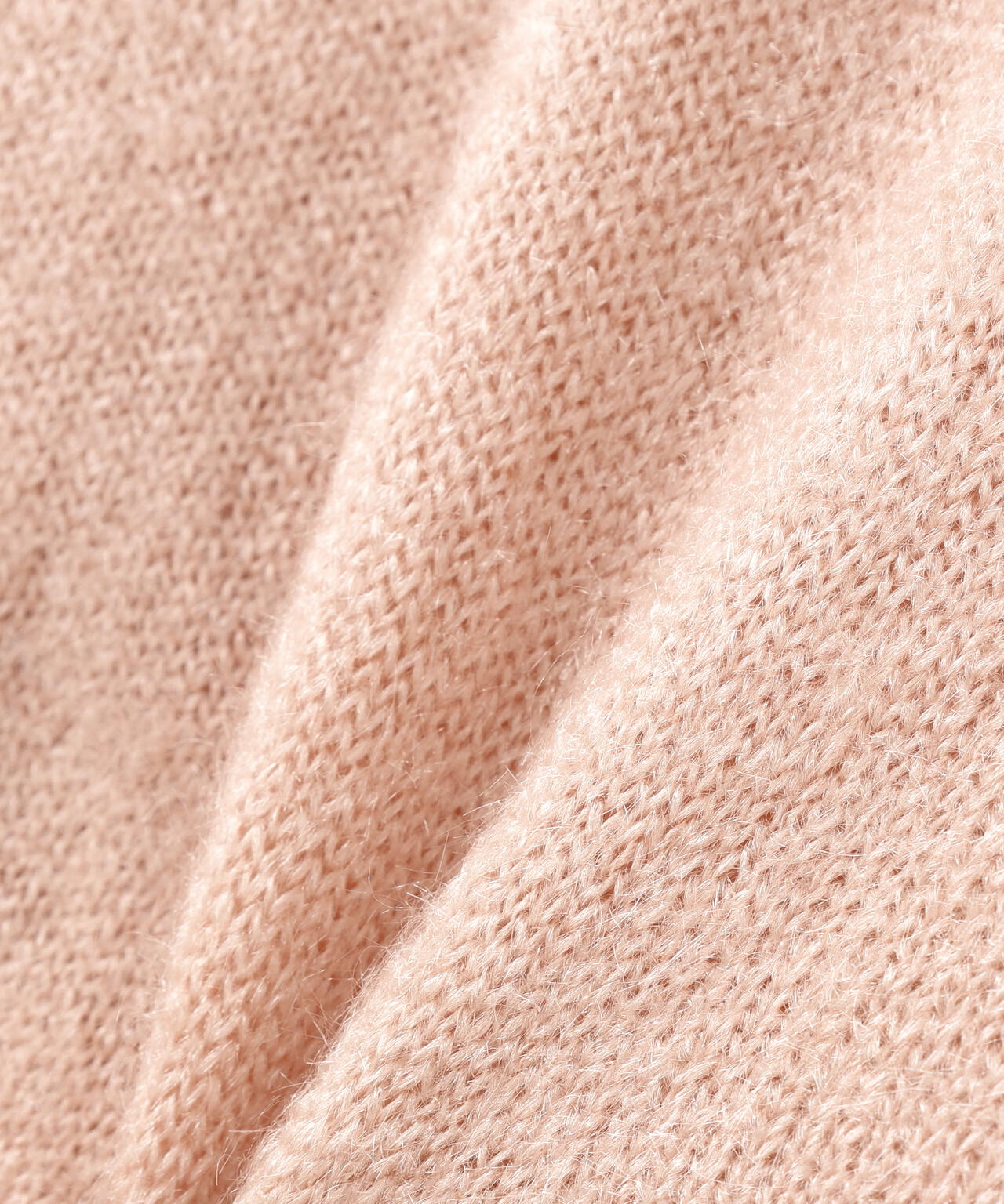 パールボタンヘアリーニット