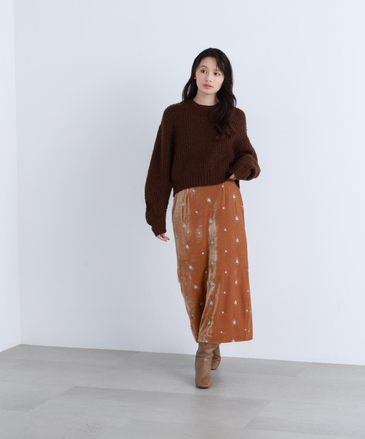 【BLANC】クロップドアゼフォルムニット