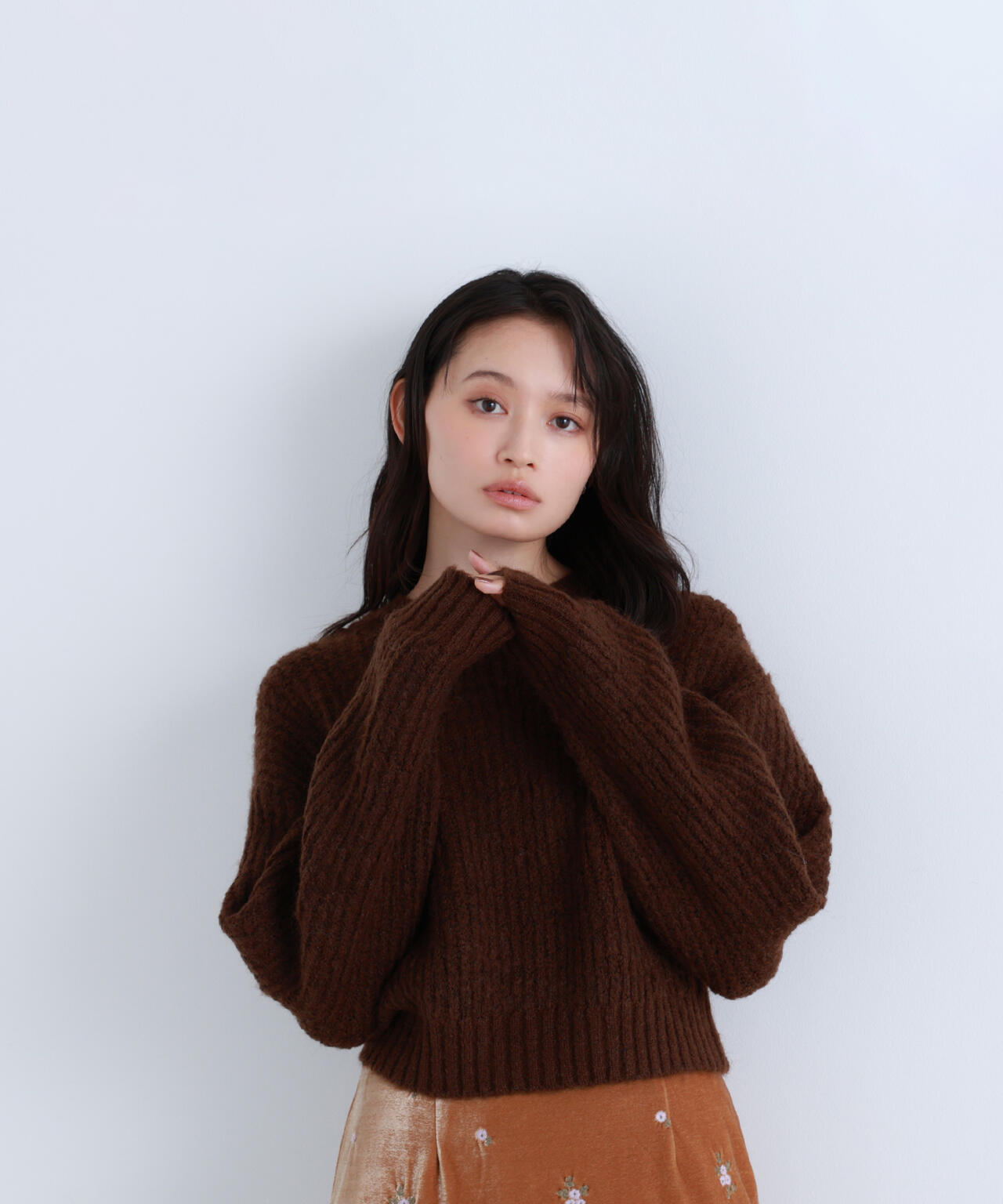 【BLANC】クロップドアゼフォルムニット