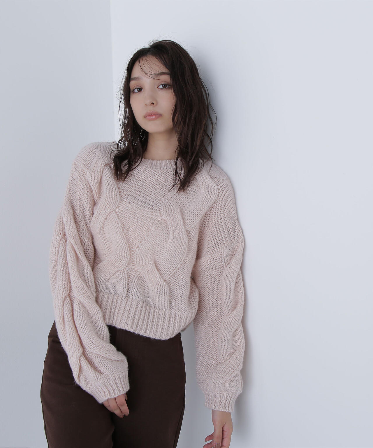 【Oggi掲載】クロップドビッグケーブルニット