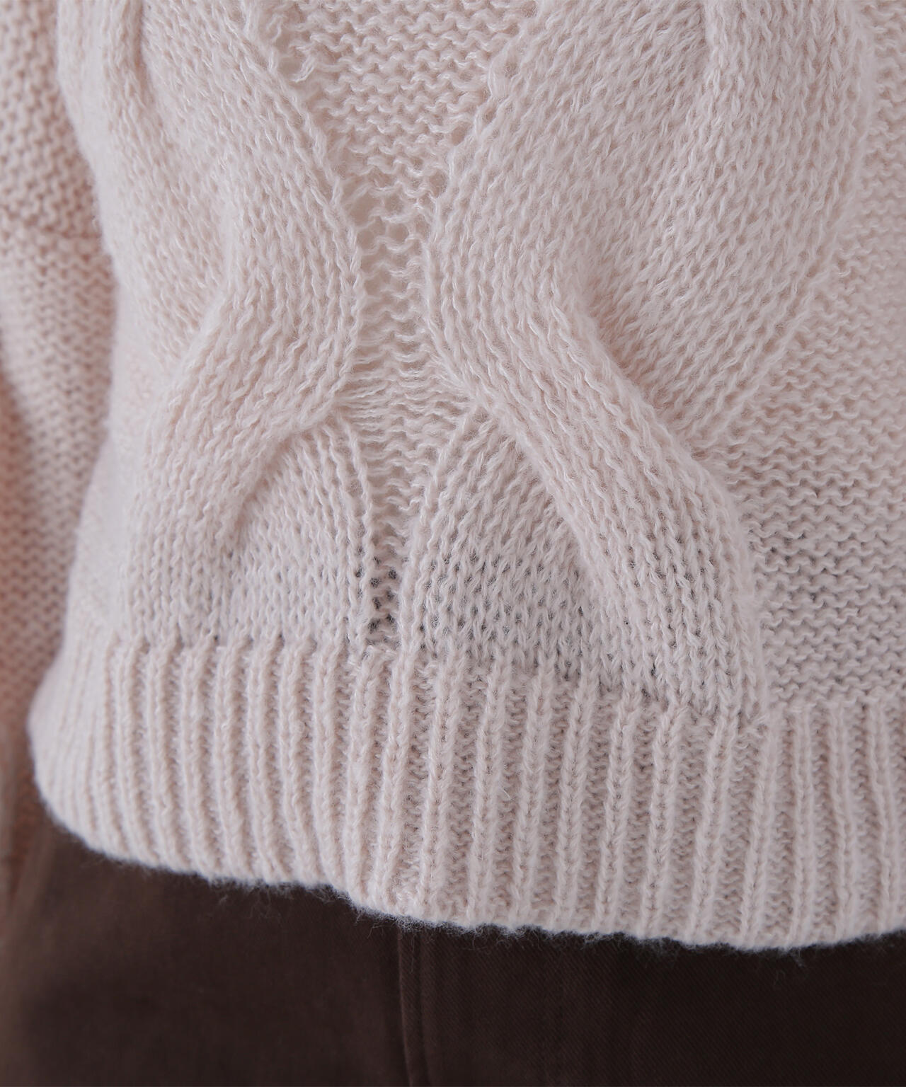 【Oggi掲載】クロップドビッグケーブルニット