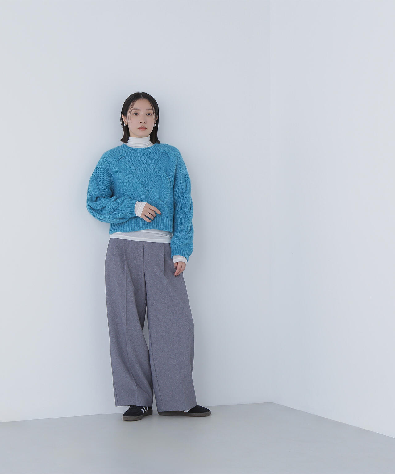 【Oggi掲載】クロップドビッグケーブルニット