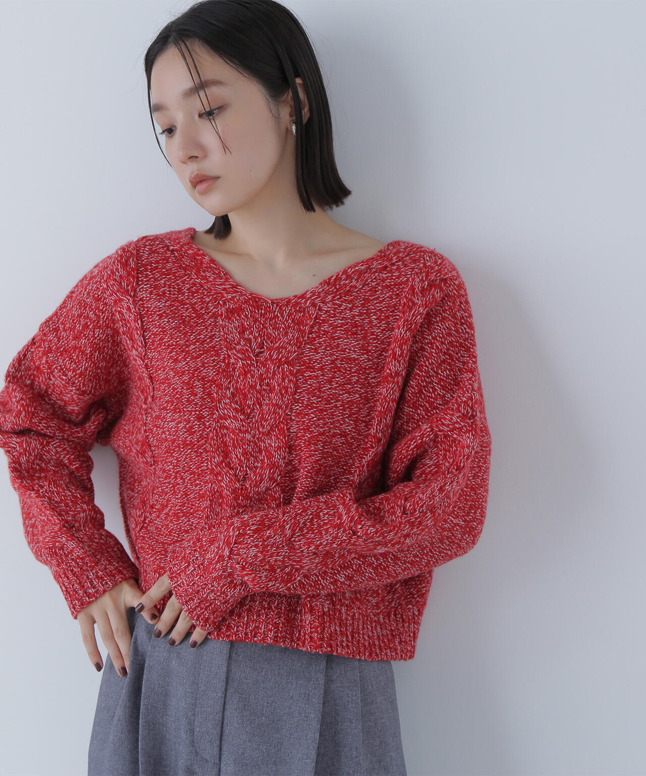 Vネックケーブルニット | NATURAL BEAUTY BASIC（ナチュラル