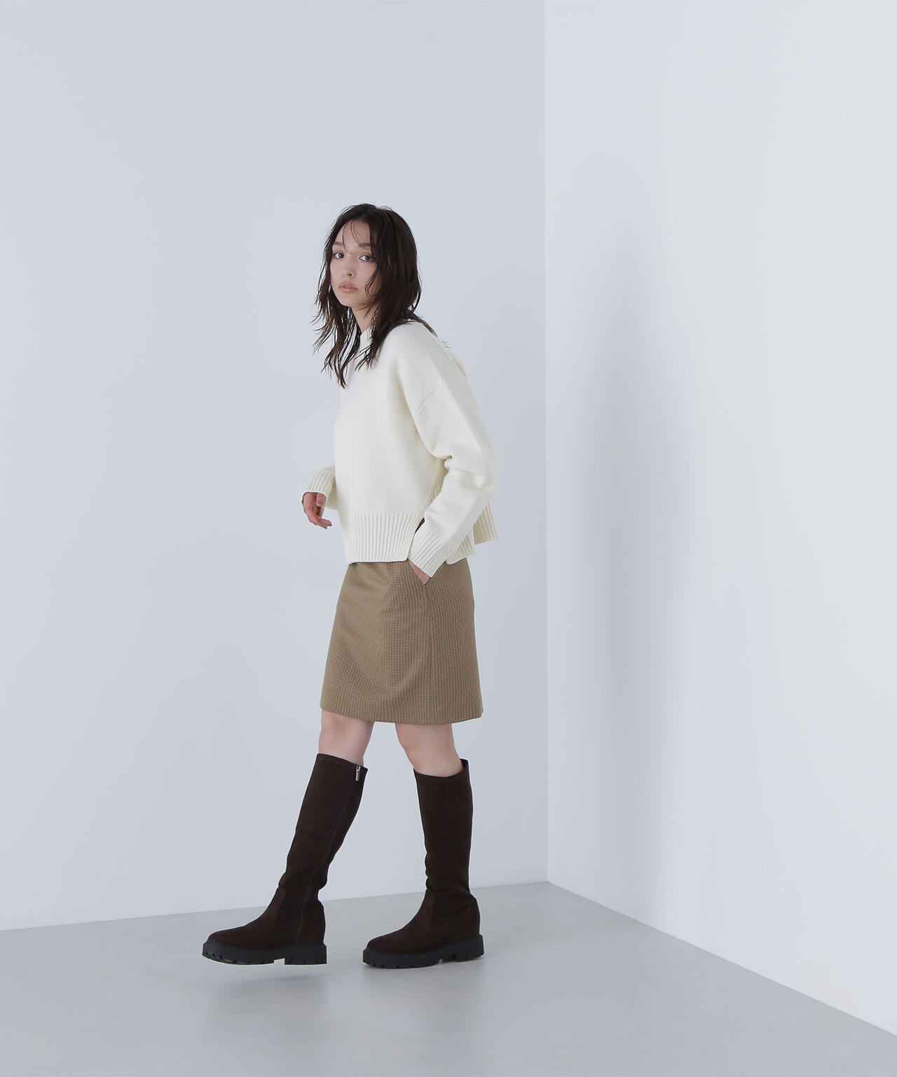 サイドスリットハイネックニット | NATURAL BEAUTY BASIC